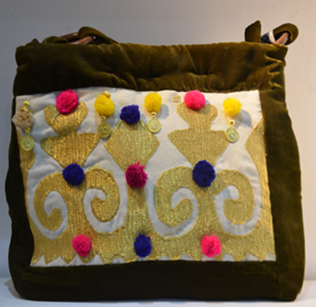 BROWN WELVET BAG WITH ZARDOZI WORK