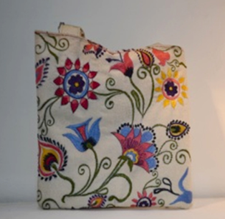 WHITE CANVAS BAG MULTI COLOR EMBROIDERY