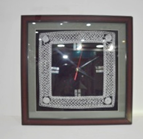 WALL CLOCK WITH CHURMA WORK